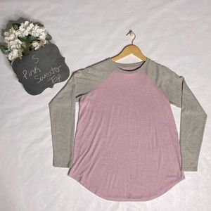 American Eagle Small Pink & Grey Sweater Top
